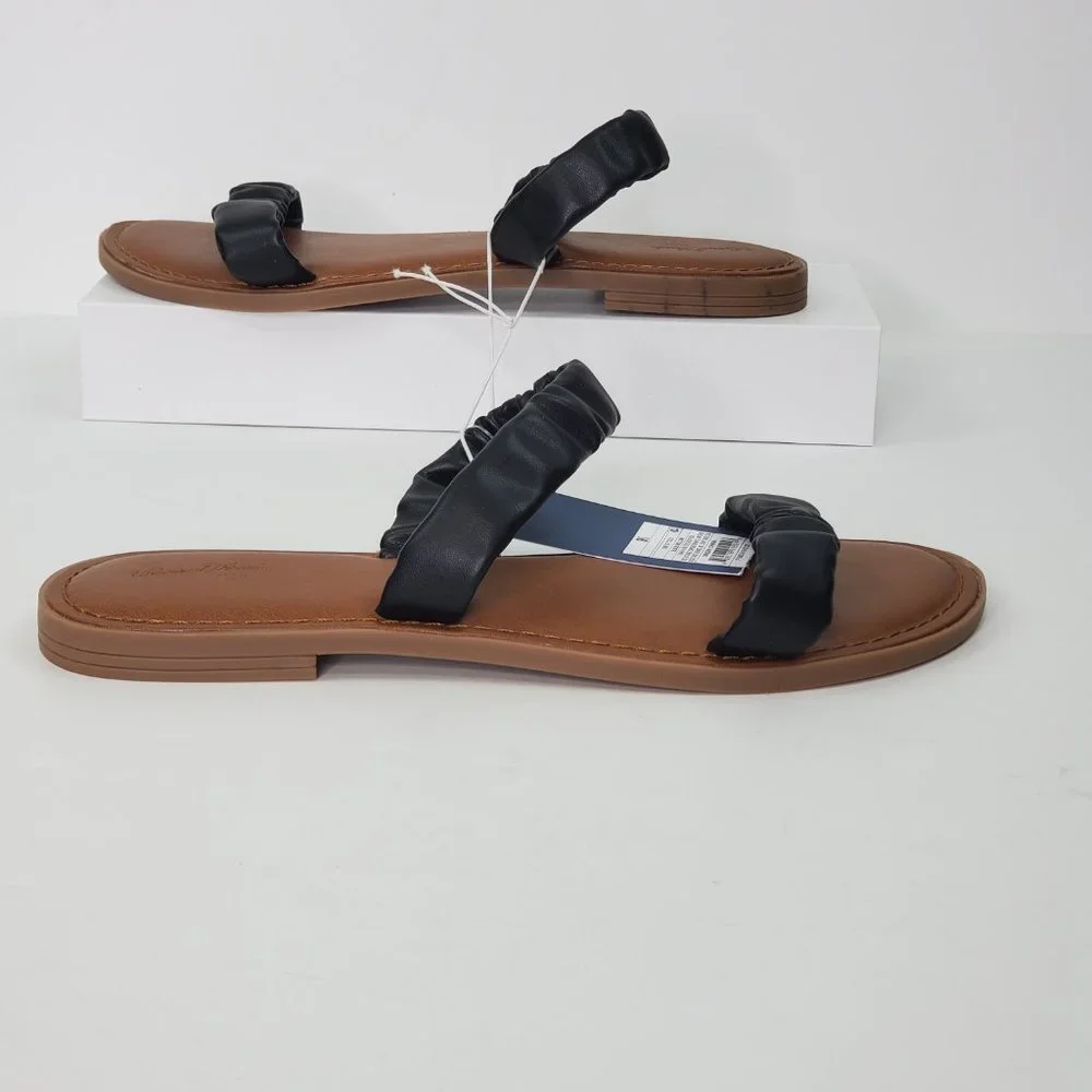 Universal Thread Black Brown Willow Slip-On Slide-On Flat Sandals NWT Size 9 1/2